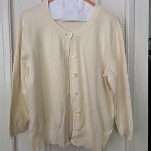 J Jill Cream Size Medium 3/4 Sleeve Cardigan
